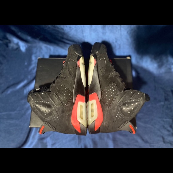 ***SOLD*** Jordan Retro 6 “Infrared Black” SIZE8.5 - Picture 3 of 5